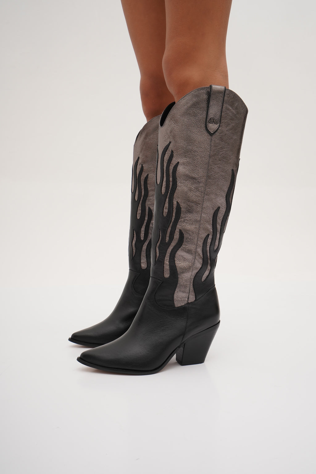 TEX ASHES BLACK