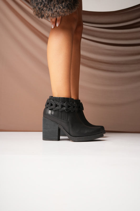 BOTA THEIA BLACK